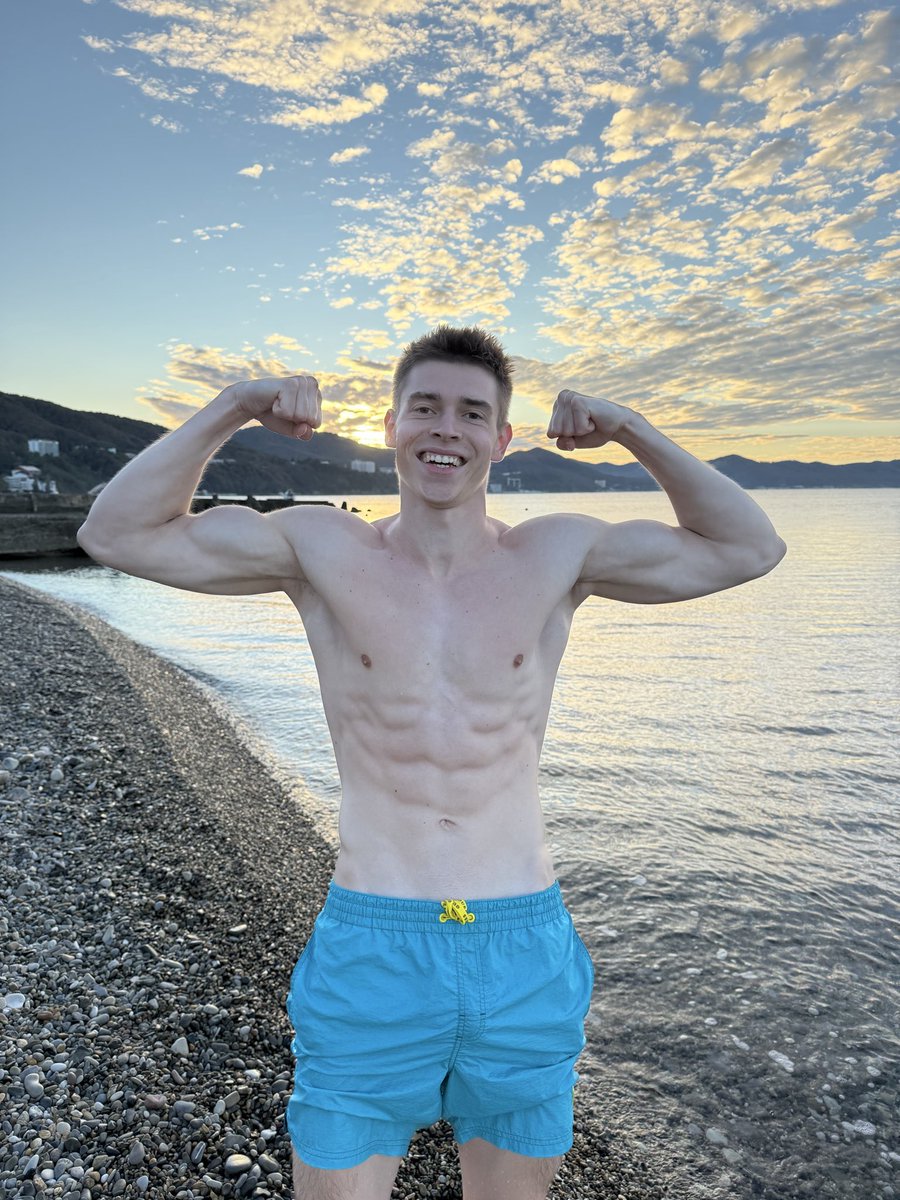 Glebasee tweet media