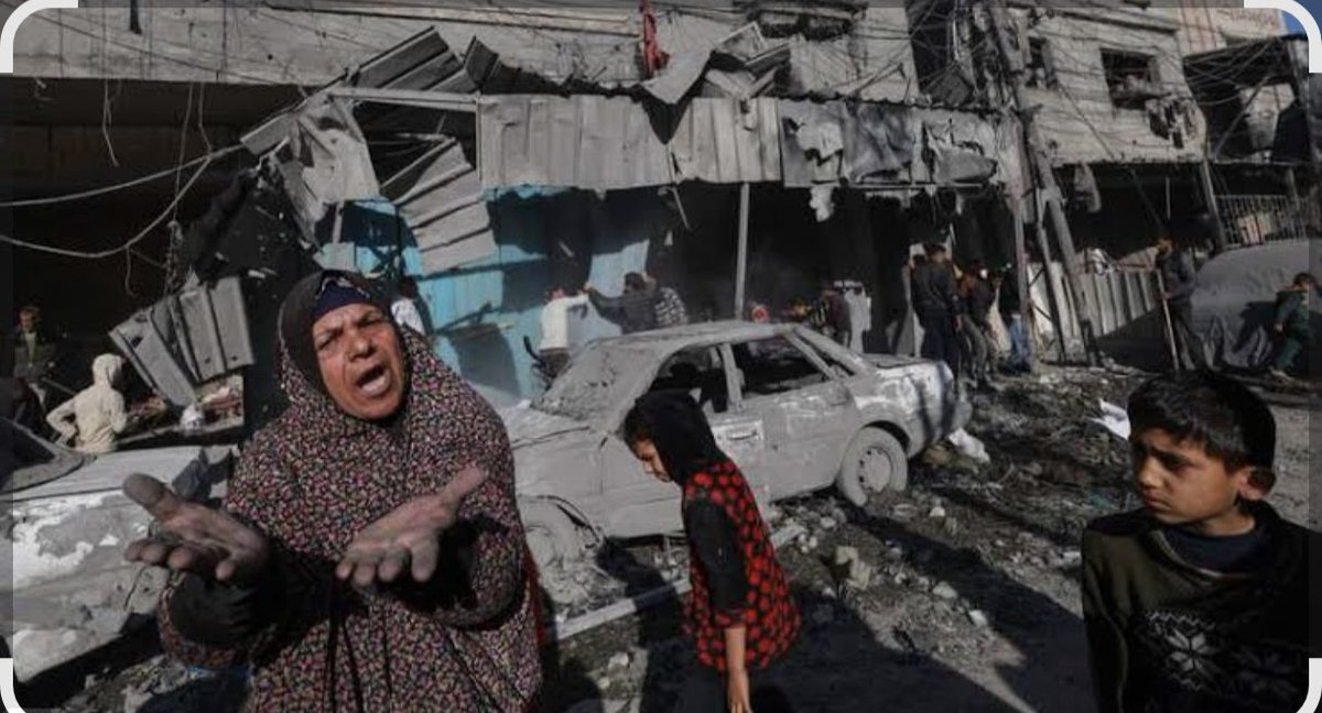 1985Taghreed's tweet image. I’m Taghreed, 40 years old.
The war destroyed my home — now I’m fighting to keep my family safe and warm this winter.
Your kindness can change our lives. 💔💚
#SaudiKindness #SaudiSupport
#TogetherForGood #HumanityUnites