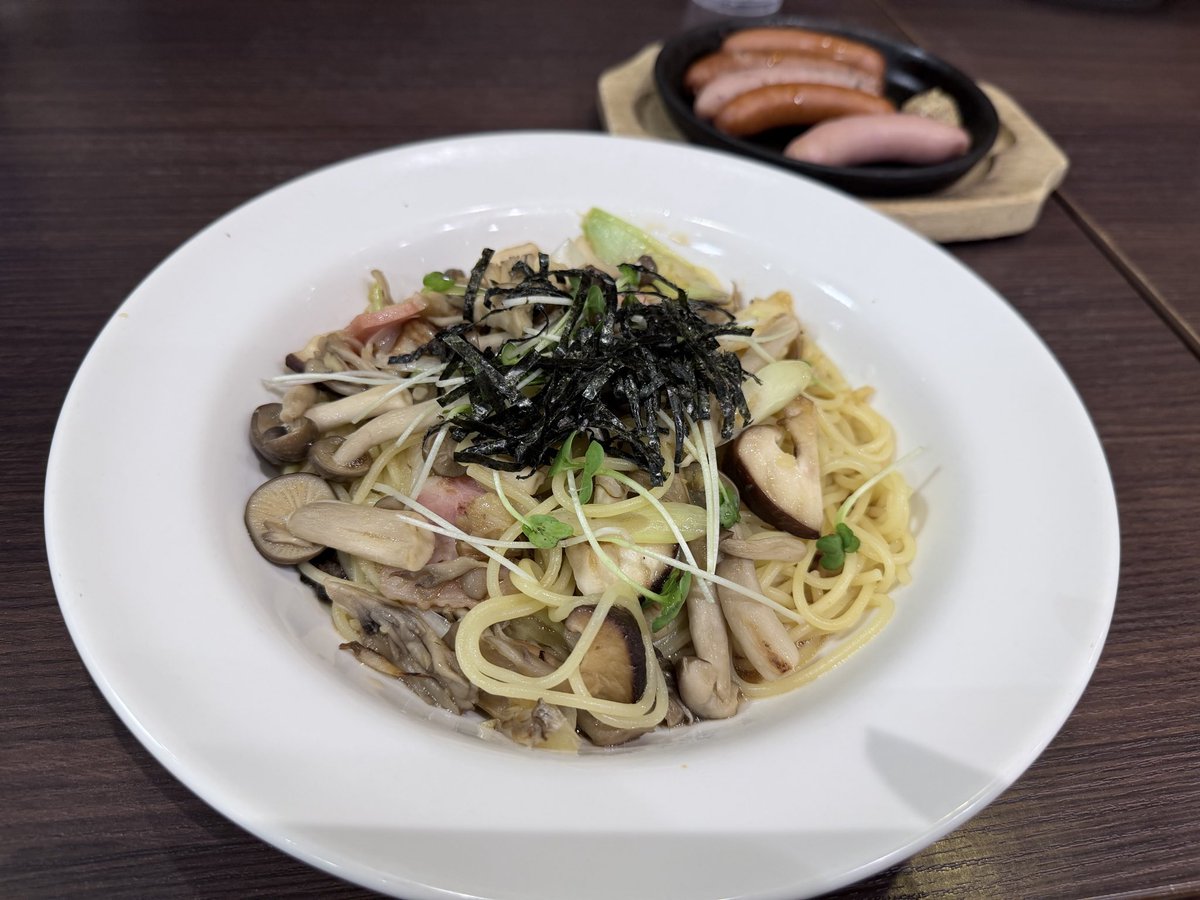 マリンピアでポポらマーナ。パスタ自体は今日和よりいいのではと感じてしまう。マリンピアには大戸屋もあるし、駅前にはバーキンもあるし、稲毛海岸は便利だね。