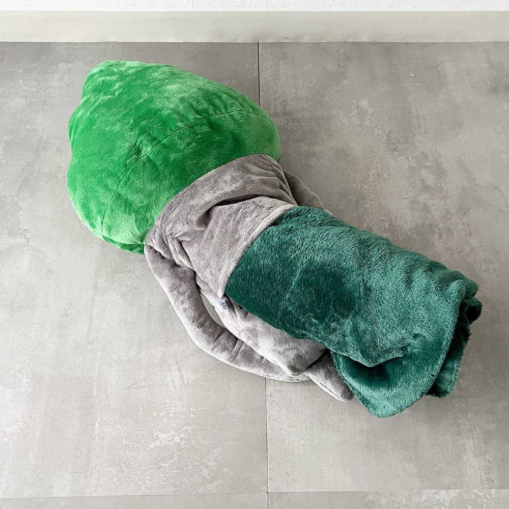 nameko_crowd's tweet image. ◥◣ 背中にブランケットを収納できる ◢◤
ブランケットinぬいぐるみクッション
（なめこ・枯れなめこ）ご予約受付中❗️

さっと取り出せ、くるっと畳んで、簡単収納〜♪

🗓️25年11/4（火）まで
#なめこ屋 ▶︎nameko-ya.com

#なめこ #枯れなめこ  #ブランケット #クッション #ぬいぐるみ