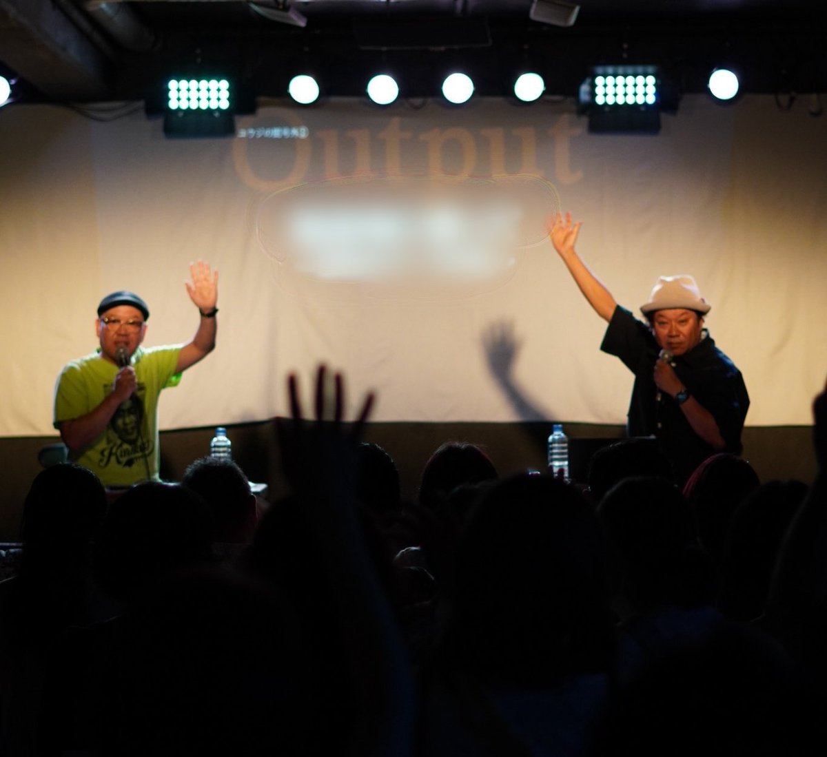 ヒトサとゆうじの沖縄タワー地下7階
ご来場ありがとうございます✨
ライブの内容は
ぜひどこにも話さないでください。
#沖縄タワー7階 
🎧️Podcast🔽
linktr.ee/098ot7
「番組の存在を知らなかった」という方がいました…どうやってここへ。
📝LIVEアンケート🔽
docs.google.com/forms/d/1ST3jz…