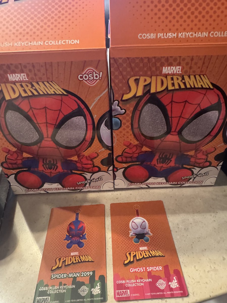 mukuro_chan_03's tweet image. MARVEL SPIDER-MAN
cosb!

譲】
SPIDER-MAN 2099
GHOST SPIDER

求】
SPIDER-MAN
VENOM

本日原宿周辺にて手渡し or 郵送

確認のため1度開封はしましたが、その後は袋にしまったままです。

 #MARVEL
 #SPIDERMAN
 #cosb