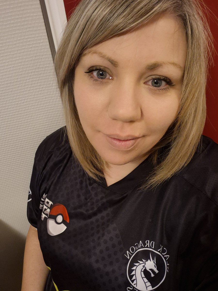 Emily_Elf's tweet image. Day 1 ready! I'm feeling super chilled about today... it's definitely not confidence though 😅