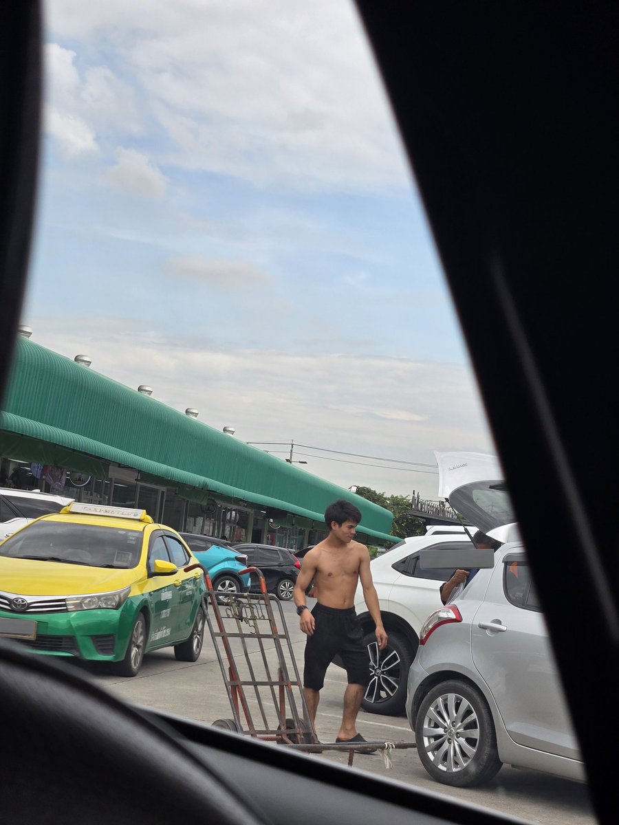 เหตุผลที่ควรมาซื้อดอกไม้