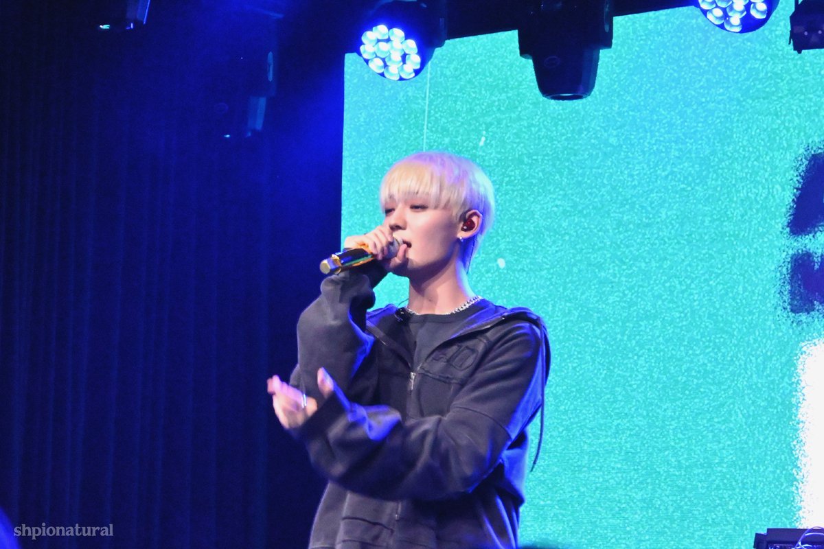 shpionatural's tweet photo. 251025 'REBEL' in Seoul 낮콘 사운드첵크

첫 사첵이라도 잘 하는 우리 강아지

#에이스 #ACE #강유찬 #YUCHAN https://t.co/mnKoFyFQyA