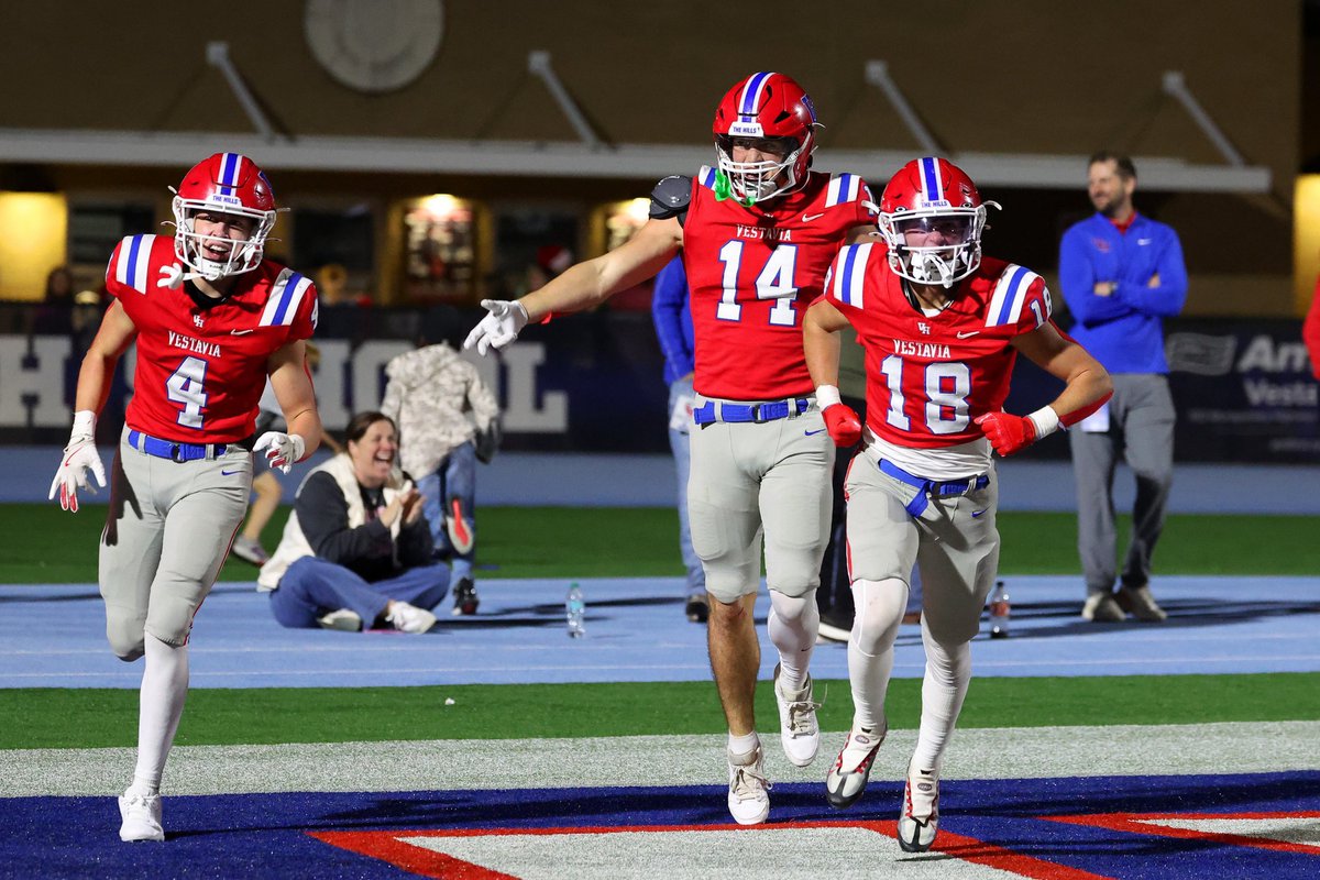 KyleParmley's tweet photo. “We worked on it like two times during the week, never knew we were going to do it.”

A little bit of trickeration on a punt return swung the momentum fully in Vestavia's favor, and @1rebelfootball knocked off rival Hoover in a big rivalry game.

Story: https://t.co/W1eXwWaZB3 https://t.co/9ov0ytKti2