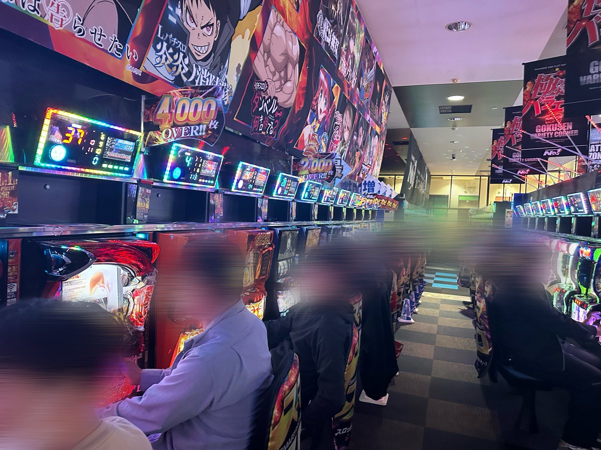 目が入っていない大きなダルマさん のあ 🍼🫧 on X