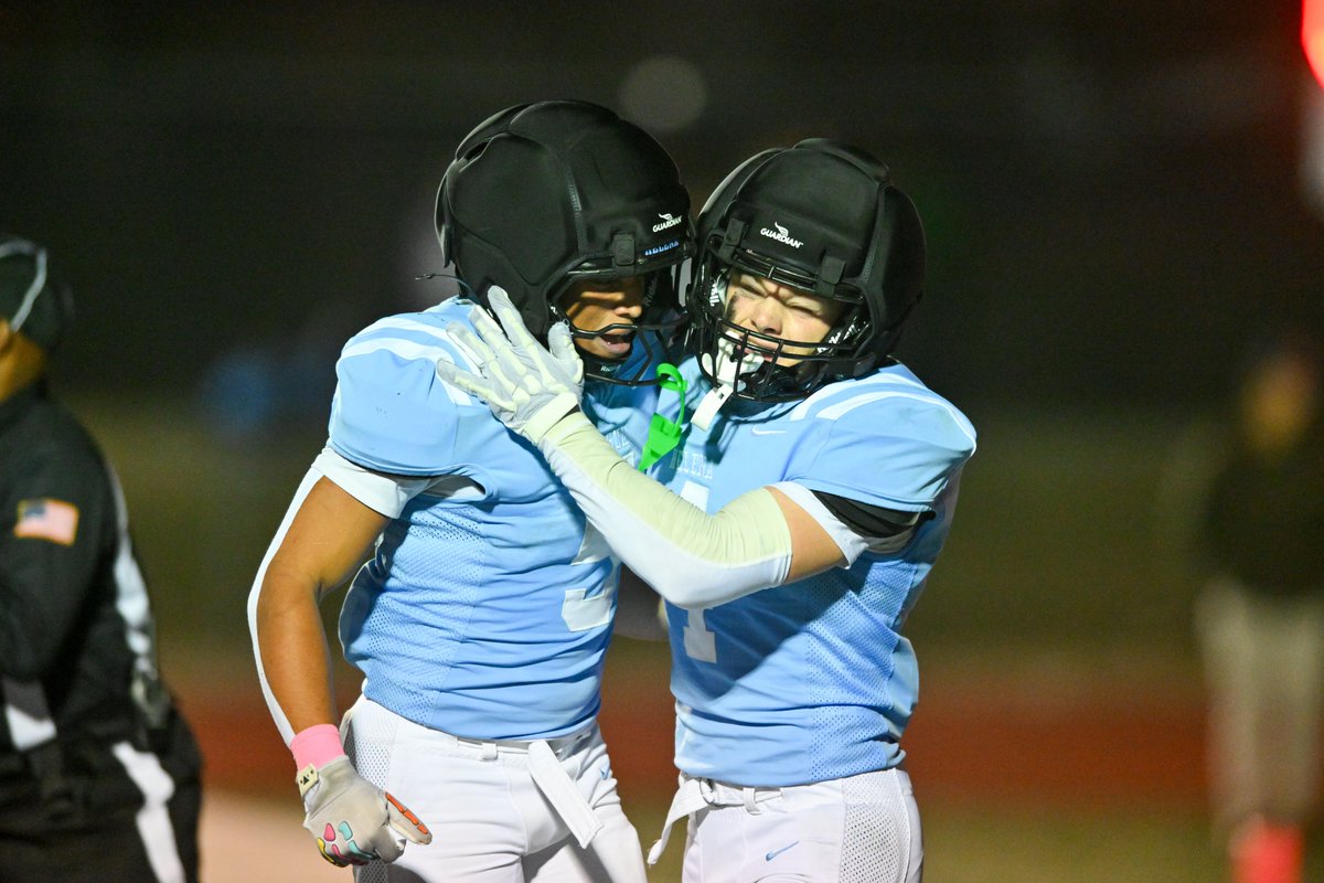 Dom Santiago and Jacoby Studimire combined for more than 300 rushing yards as Helena pushed past Calera in the second half to earn its third-straight region win.

Photos by <a href="/JrainFromAl/">Jeremy Raines 📸</a> &amp; Story: shelbycountyreporter.com/2025/10/25/san…

Thanks to <a href="/CoosaPinesFCU/">Coosa Pines FCU</a> for supporting our coverage.
