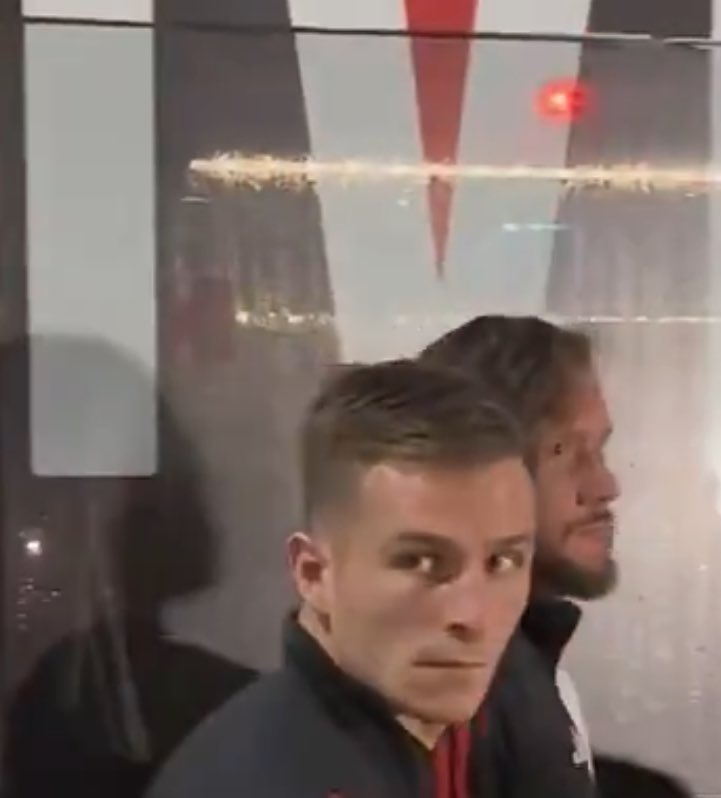 cortate el pelo ledesma sorete no sos jesus hijo de puta ya se la agarraba con cualquiera no