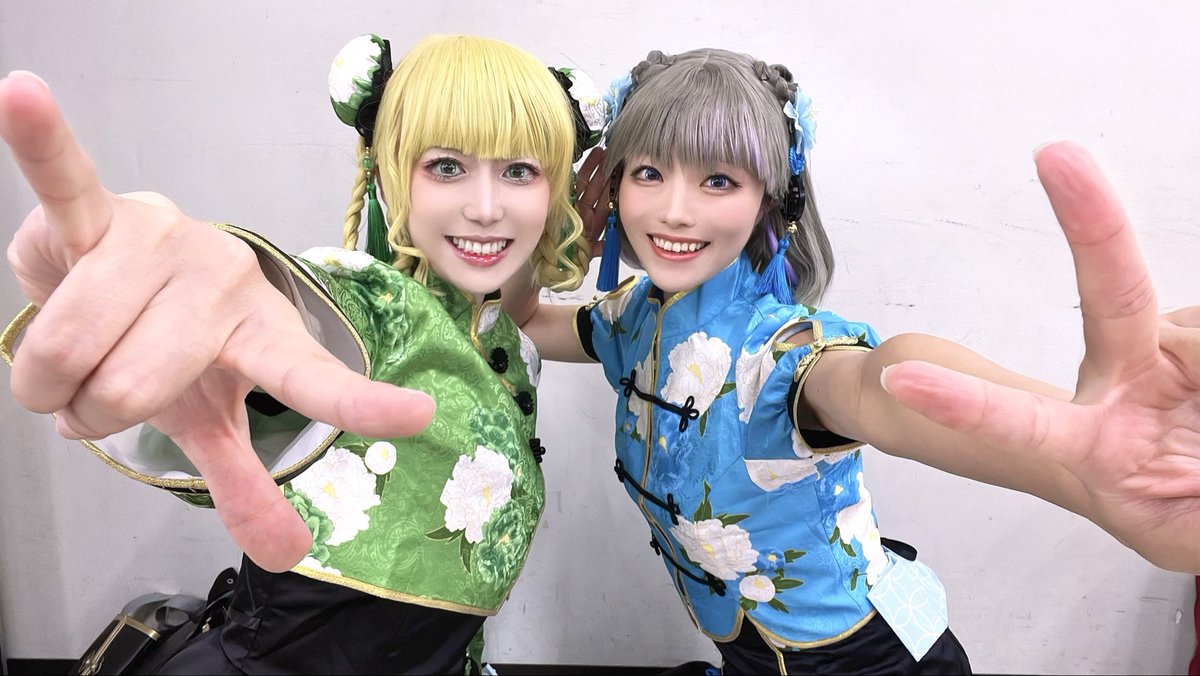 eclatstar_5's tweet photo. 本日の #イクラスタ！は、なんやかんやあり、クゥすみの2人で #池ハロ2025 を楽しんでいます💫
見つけたらぜひお声かけください‼️🍣⭐️
気持ち早めに上がってしまうかもしれん。 https://t.co/NhBRfLPwiL