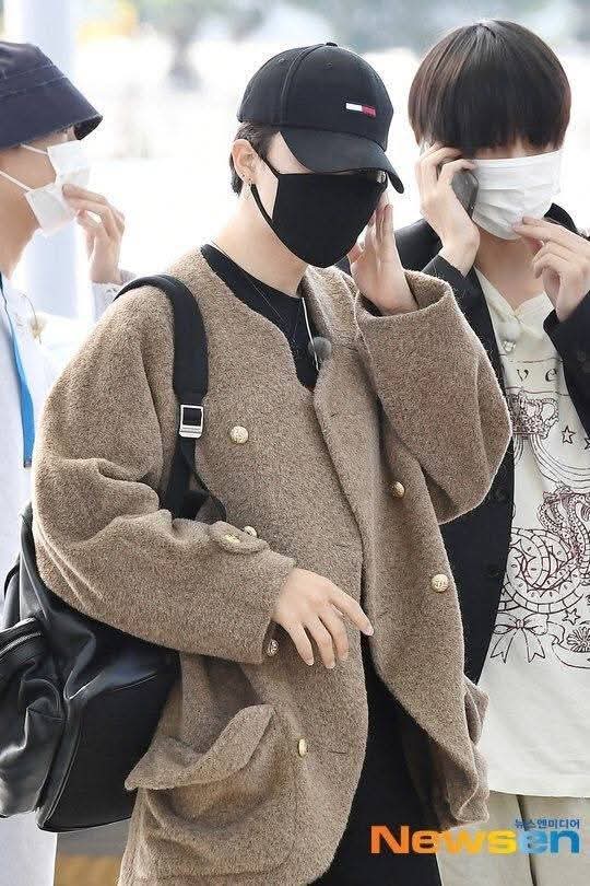 j.m (@jm7jimin) on Twitter photo 