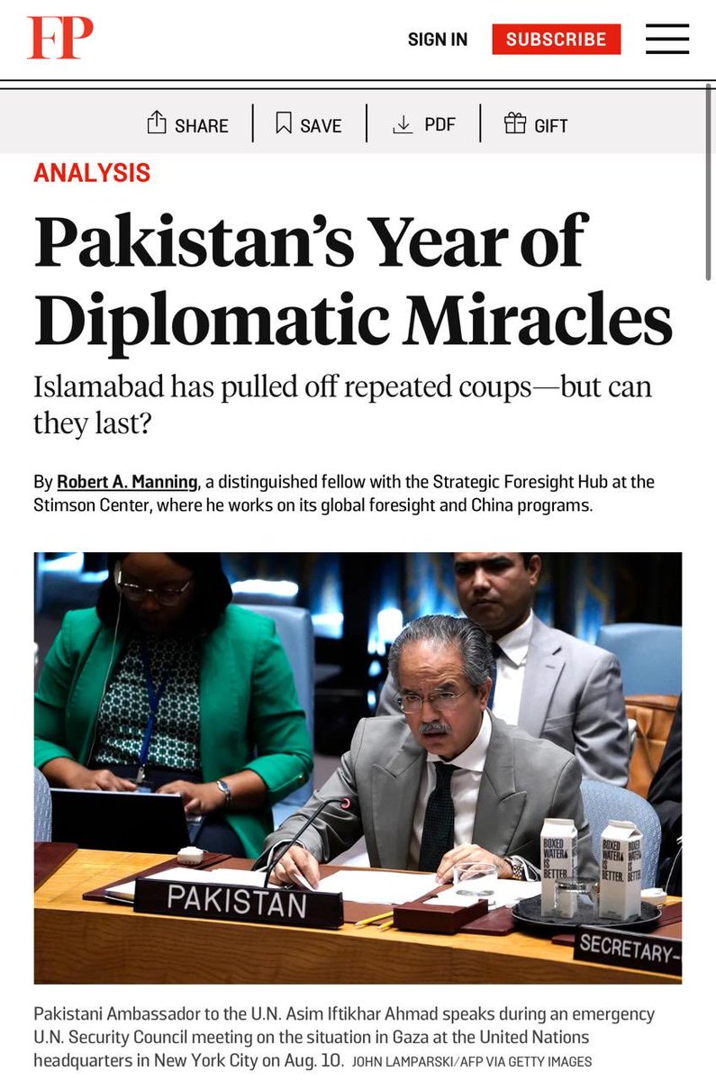پاکستان کی اس سال کی ڈپلومیسی اور سفارتی کامیابی پر فارن پالیسی میگزین ُ نے رپورٹ کی ہے اور اسے بہترین کہا ہے دوسری طرف مودی ٹرمپ کی وجہ سے چھپتا پھر رہا یہ بھی پاکستان کی سفارتی کامیابی انڈیا کو عالمی سطح پر کٹ آف کر دیا مودی بیرون دورے بیچنے کی پوزیشن میں نہی رہا ہے