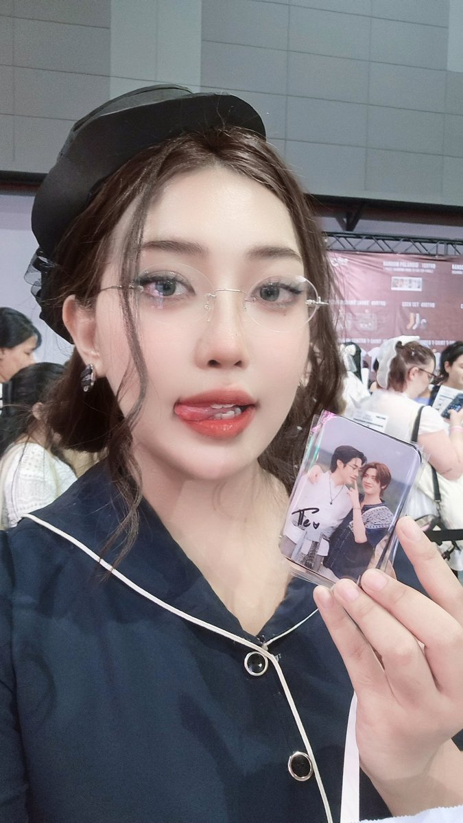 polarniverse's tweet photo. ชญาดา...ชาตินี้เธอได้แต่งงานแล้วนะ🩷💚

#เขมจิราต้องรอดseries 
#เขมจิราต้องรอดtheseries 
#KhemjiraTheSeries https://t.co/WiYnZW9AKD