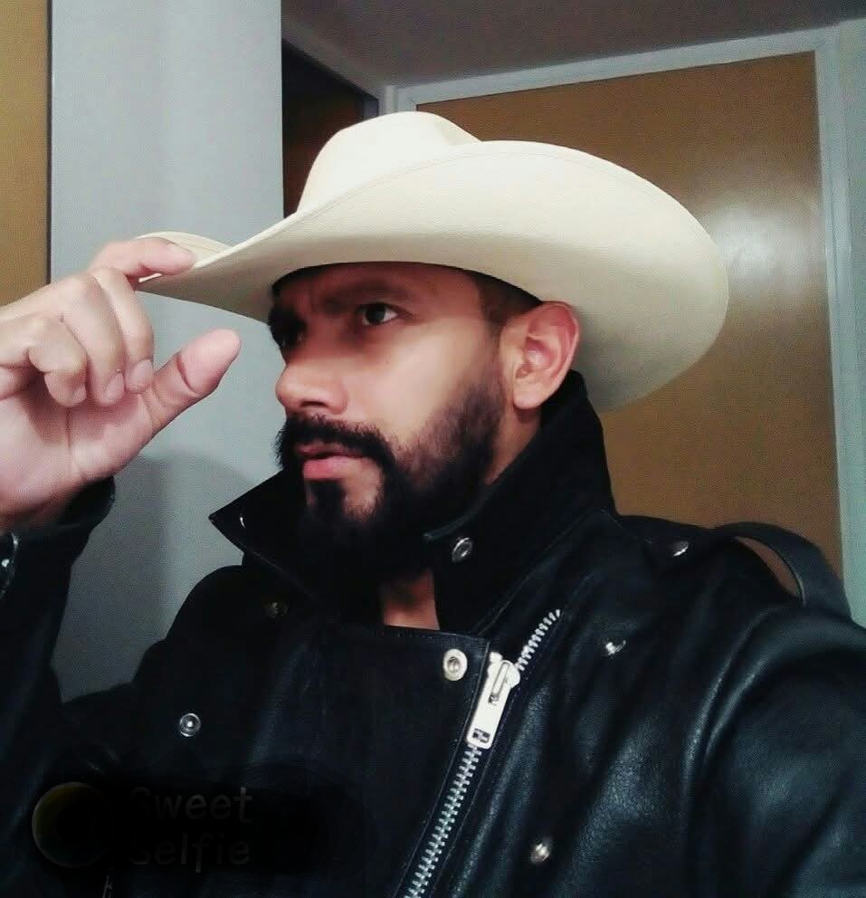 Enrique boots (@enrique49482529) on Twitter photo 