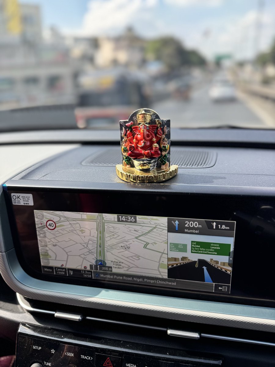 vinitbhavi's tweet image. Tried mappls for the first time vs gmaps and Radarbot combo pune Bombay 
Excellent implementation
@mappls all cameras on that's are not covered so had to go back to radarbot though I have them memorized
#Mappls #traffic #mumbaitraffic