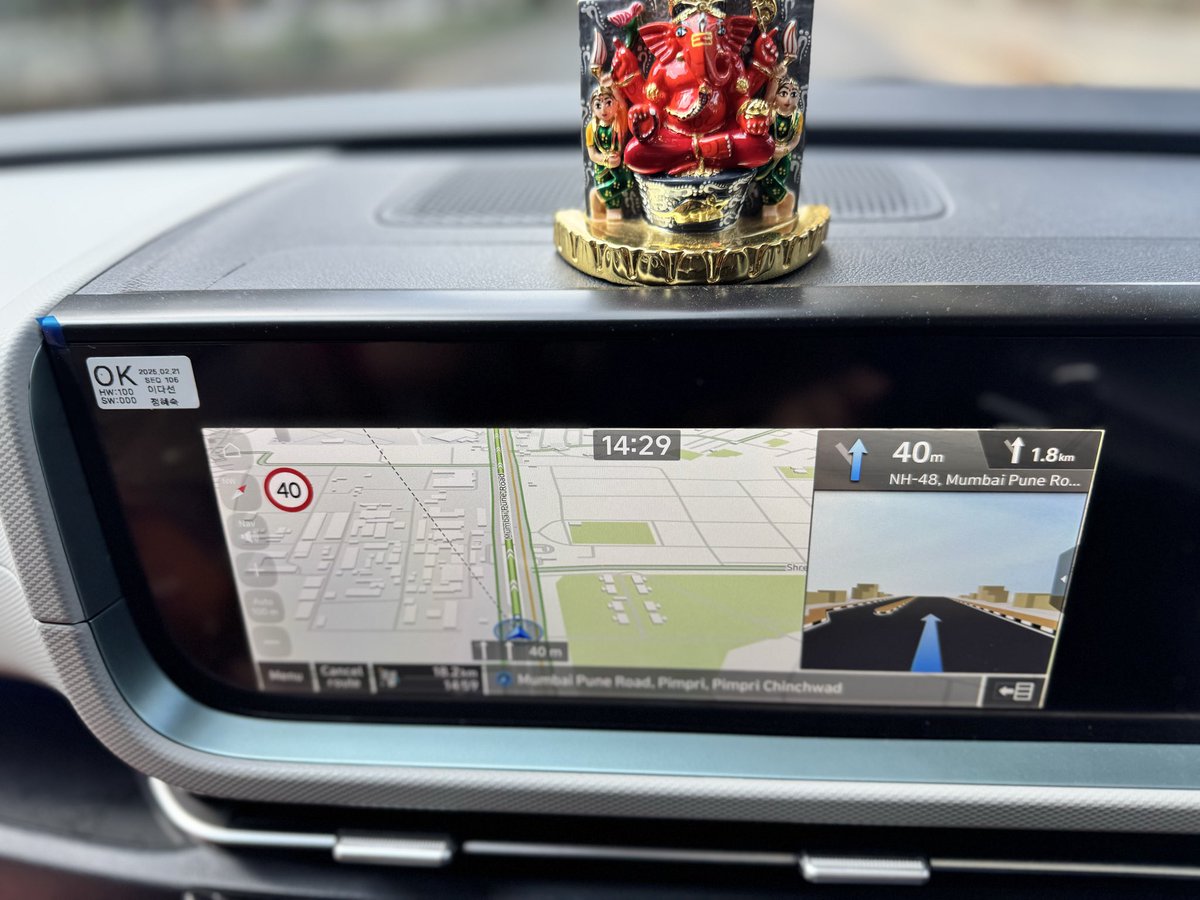 vinitbhavi's tweet image. Tried mappls for the first time vs gmaps and Radarbot combo pune Bombay 
Excellent implementation
@mappls all cameras on that's are not covered so had to go back to radarbot though I have them memorized
#Mappls #traffic #mumbaitraffic