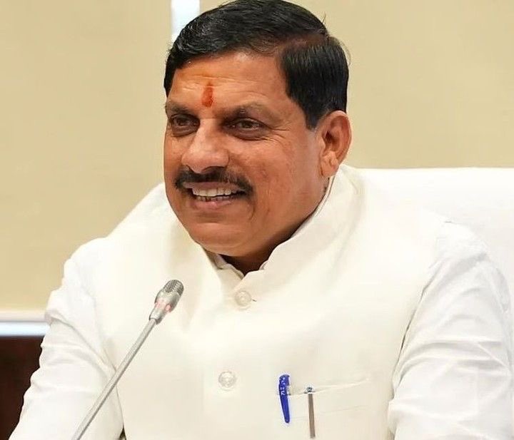 BhadouriyaAmit4's tweet photo. #मध्यप्रदेश_प्राथमिक_शिक्षक_वर्ग3_पदवृद्धि

पढ़े हैं हम मेहनत से, अब हक़ चाहिए इज्जत से — एमपी सरकार, 25000 पद बढ़ाओ नीयत से!
🙏🏻🙏🏻🙏🏻🙏🏻🙏🏻🙏🏻🙏🏻🙏🏻🙏🏻🙏🏻 https://t.co/6KcucdnxGT