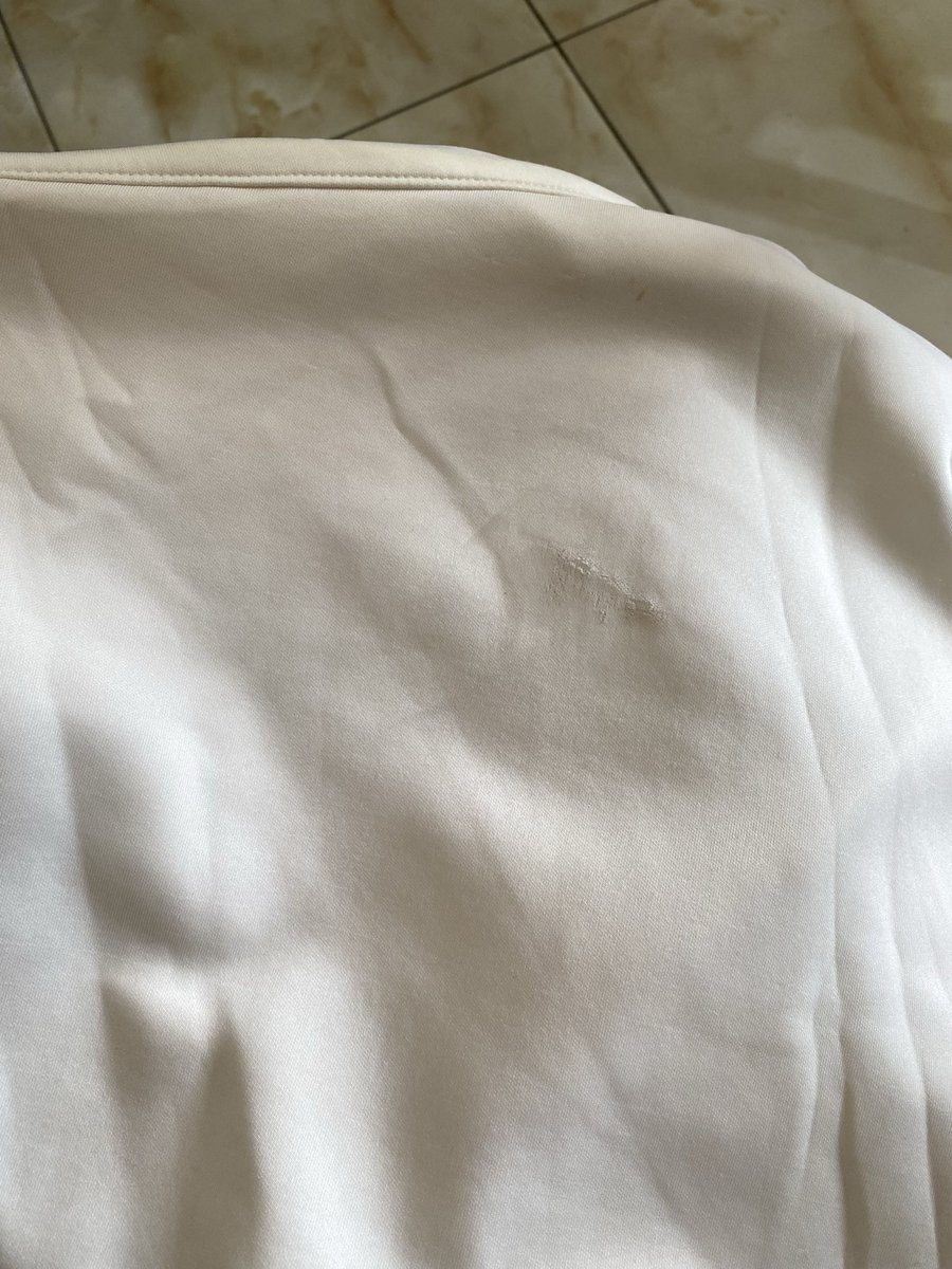 Ada defect 20k aja

#wts #WTB #WTS