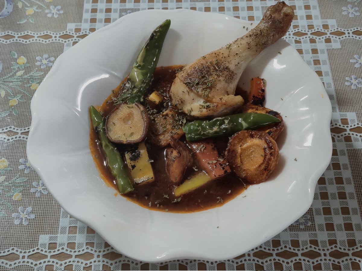 Elution2002's tweet image. 다들 맛점되세요 :)