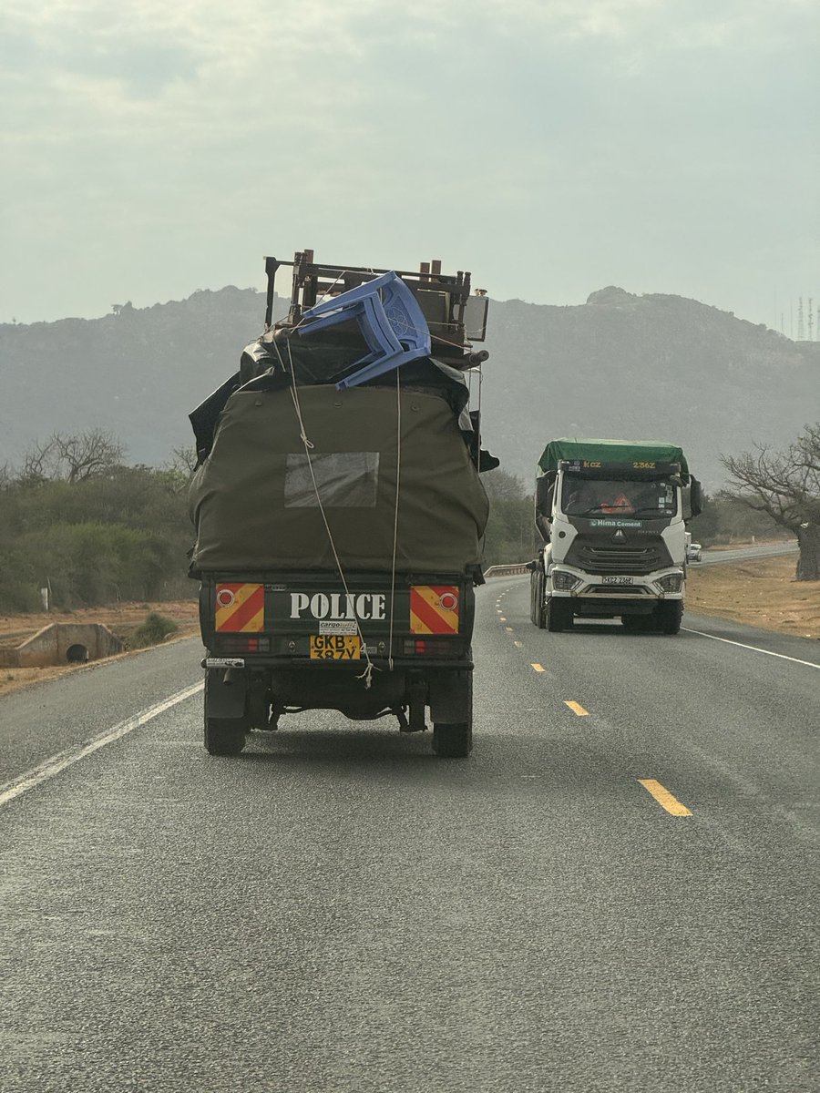 Corporal ameamua kupiga squadi.