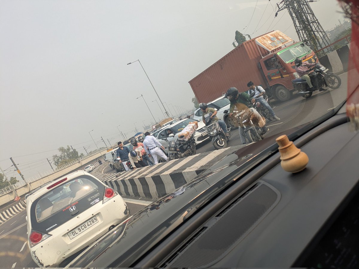 Delhi Times tweet media