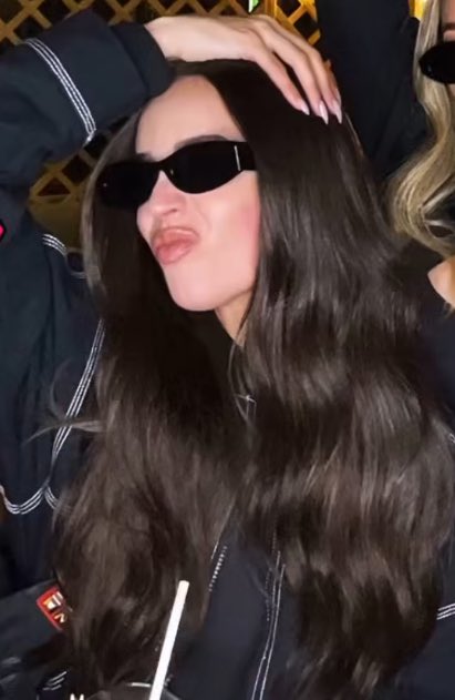 sofiaxcutest's tweet image. I love you sm!! @SofiaCarson 💞💞💞