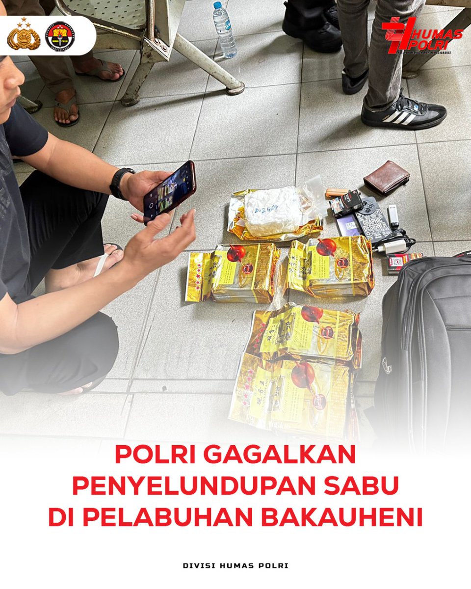 res_ops's tweet photo. Polri melalui Direktorat Pamobvit berhasil menggagalkan upaya penyelundupan 5 kilogram sabu di Pelabuhan Bakauheni, Lampung, Jumat (24/10). . Terus Berkomitmen #TotalitasTegakkanHukum dan Pastikan Berantas Tindak Kejahatan di Indonesia https://t.co/aCAvrXhVJv