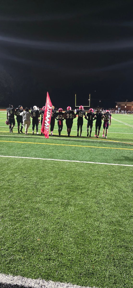 Last regular season game for these seniors... Did it with a win!!