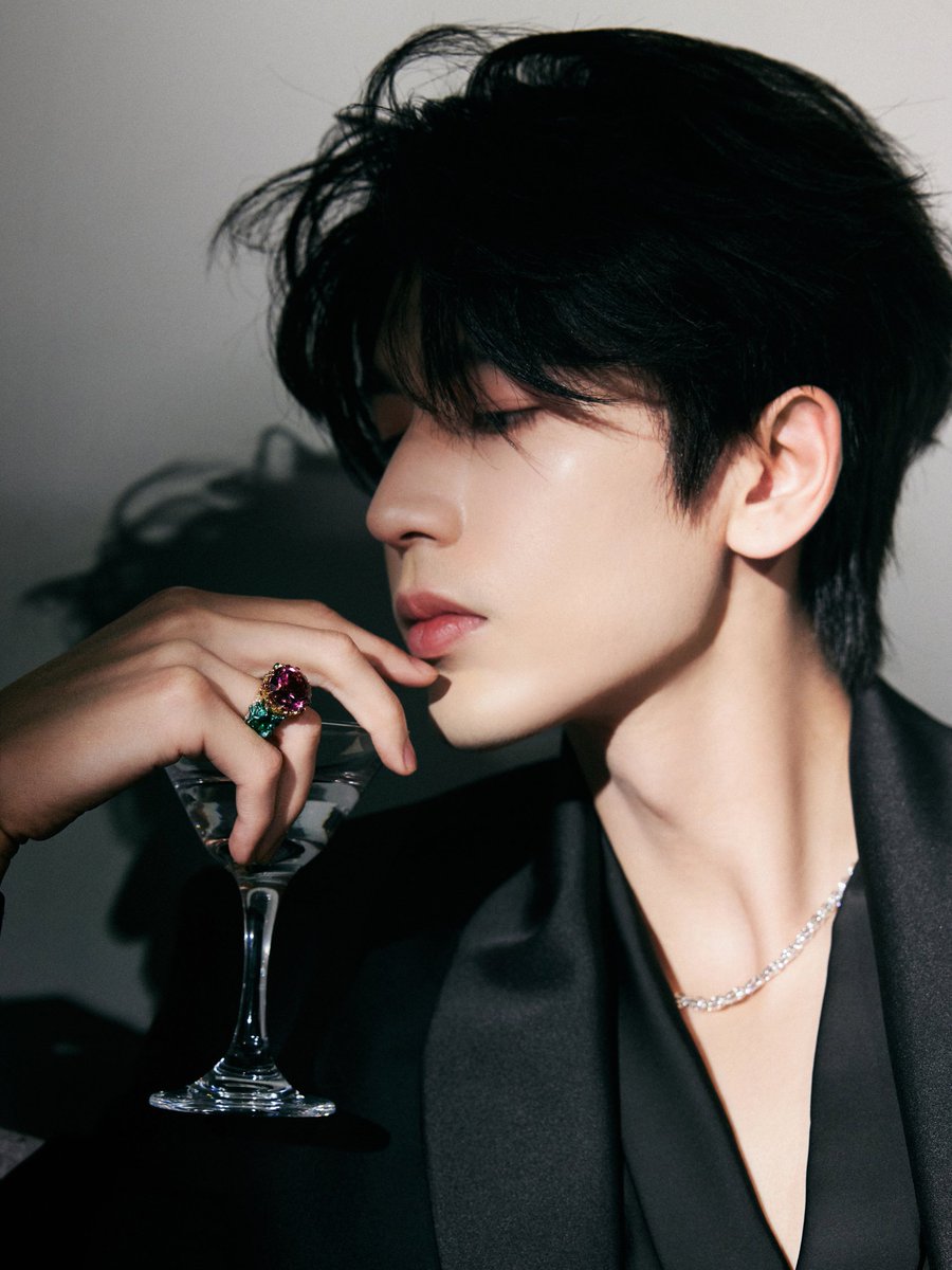 张凌赫 Zhang Linghe tweet media