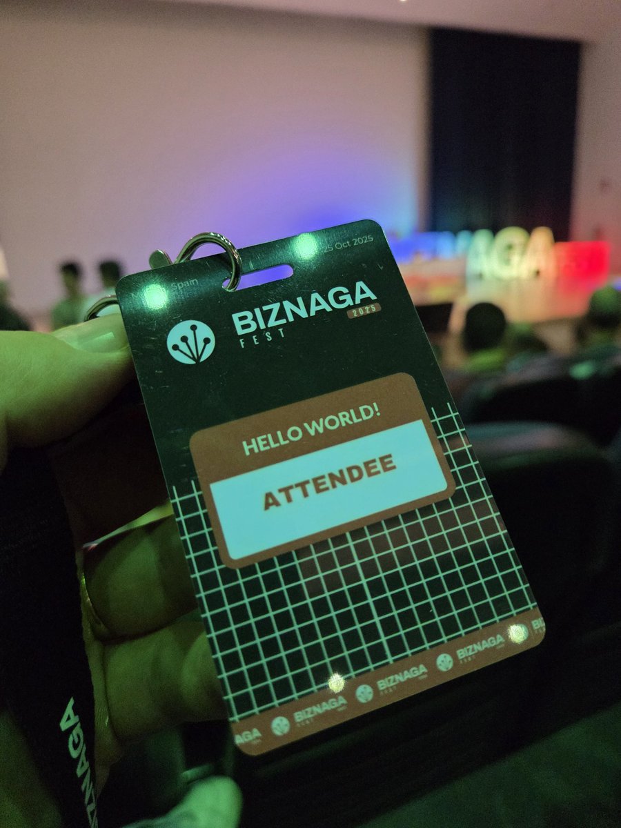 #BiznagaFest25 A lot of coffee, AI, presentations and connections ahead. Good start for Saturday