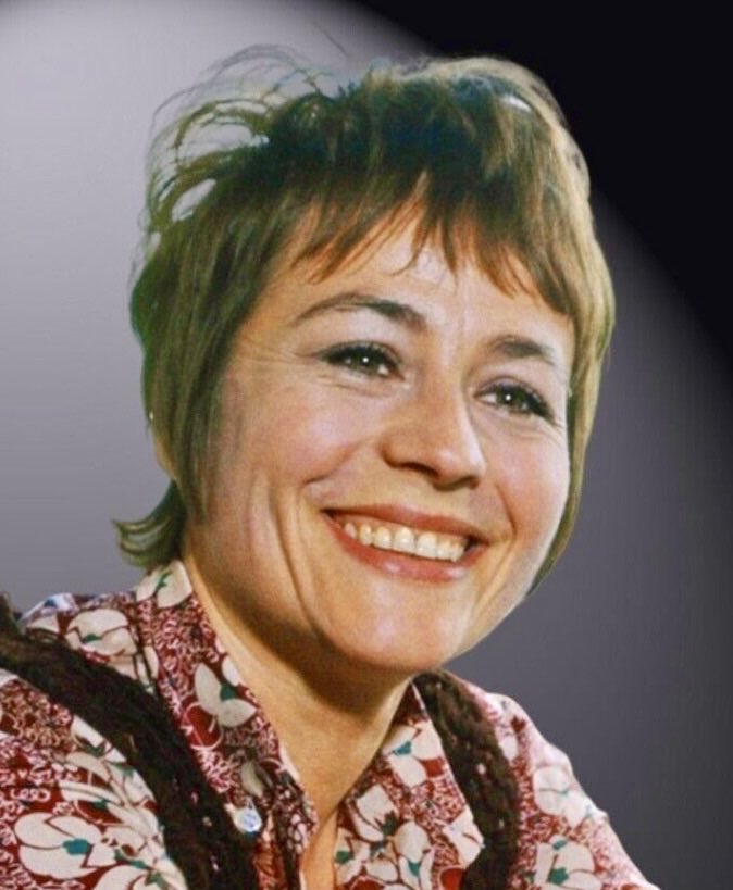 ClassicFilm2's tweet photo. « Elle est dans le cinéma l'équivalent de Piaf dans la chanson »

Claude Lelouch pour la grande 
#AnnieGirardot 1931-2011￼￼￼￼￼￼✨🎂 https://t.co/RSoGzuK2NP