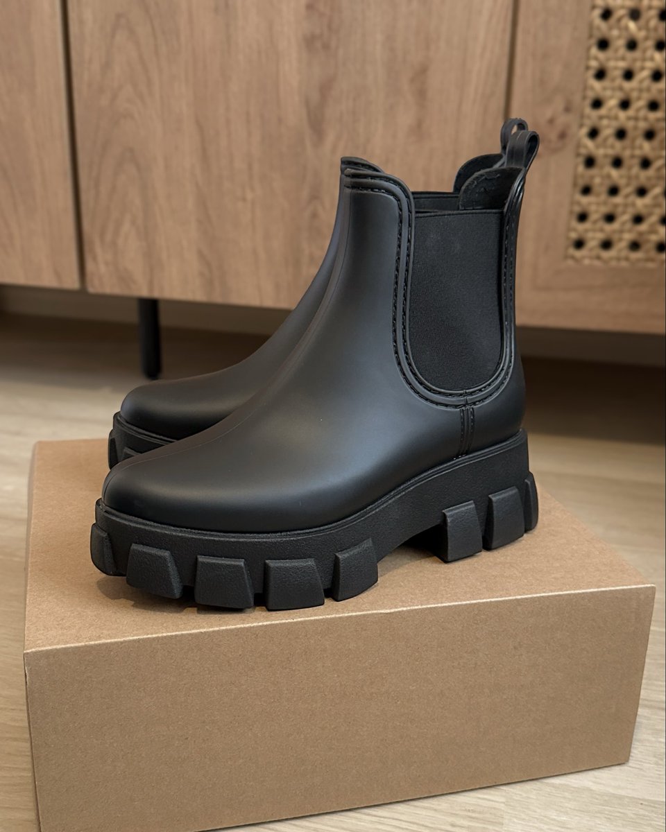 リリ プロフ必読 りり🧸 (@riri_fav7) / Posts / X