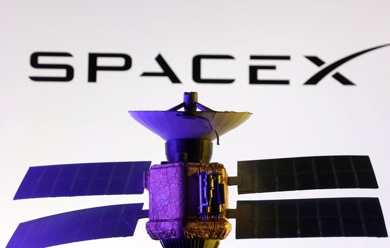 Apple and SpaceX could soon work together for satellite 5G support
#Apple #SpaceX
