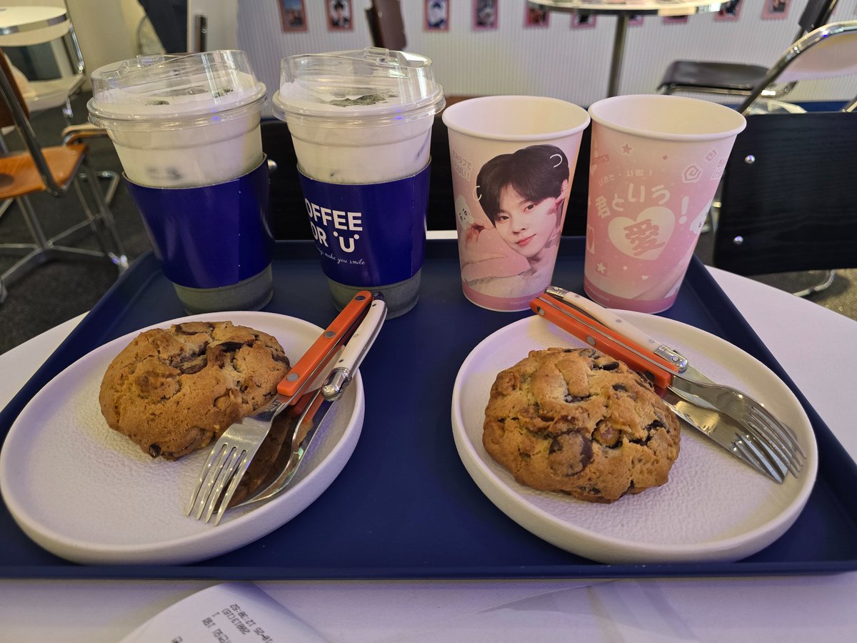 wooddaddaworld's tweet photo. #나의가을_소중한_우석에게
#김우석 #KIMWOOSEOK
#WOOSEOKDAY
디저트도 맛있고 아기자기 귀여움😋 https://t.co/tNKt9hCVLF