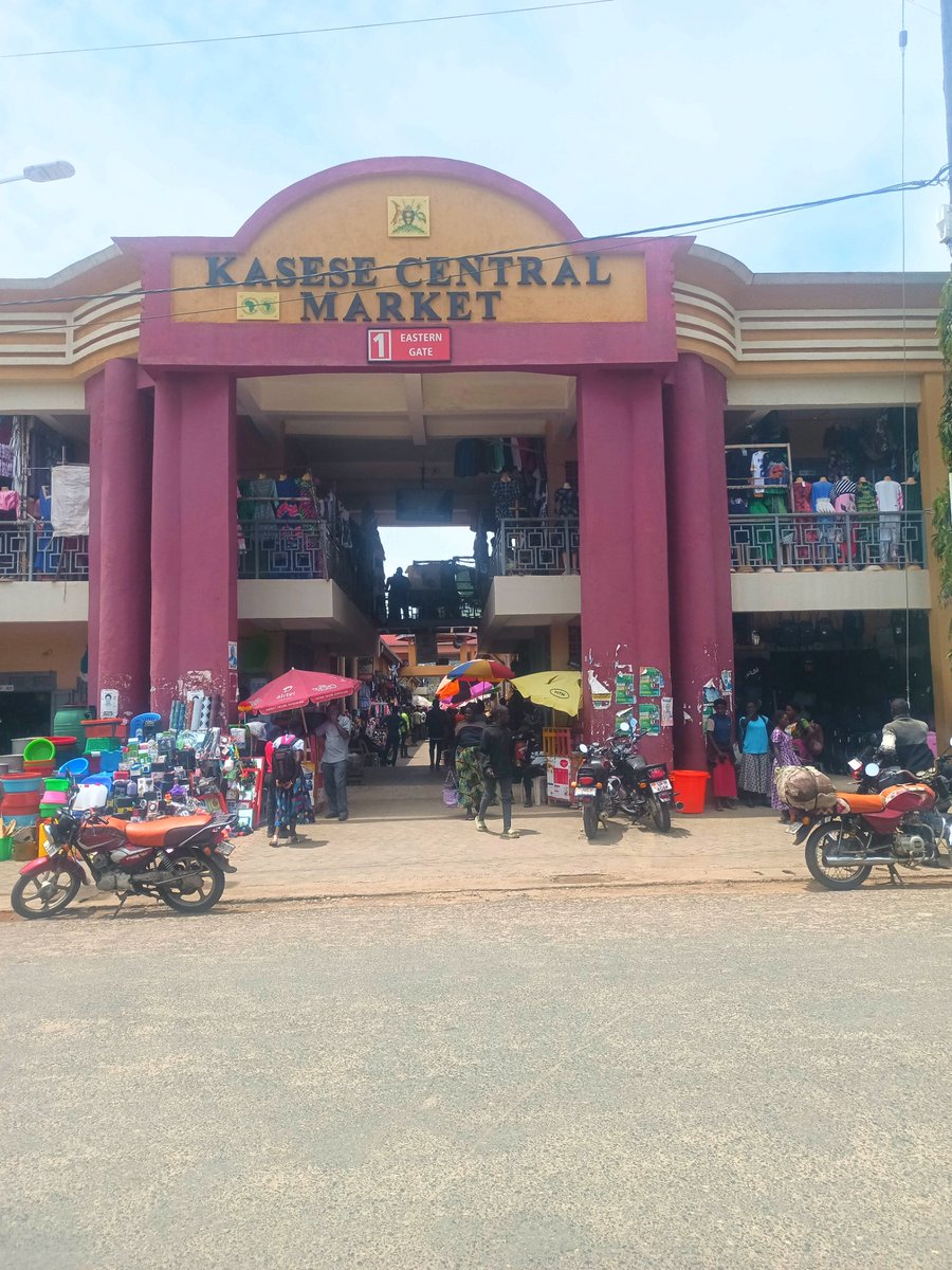 Grace and Morious Collection is the best shoe plug that I can recommend, they're located inside Kasese Central Market.

Stall Numbers: 384, 384, 386
Reach out to them on +256773784102 for inquiries and instant delivery.