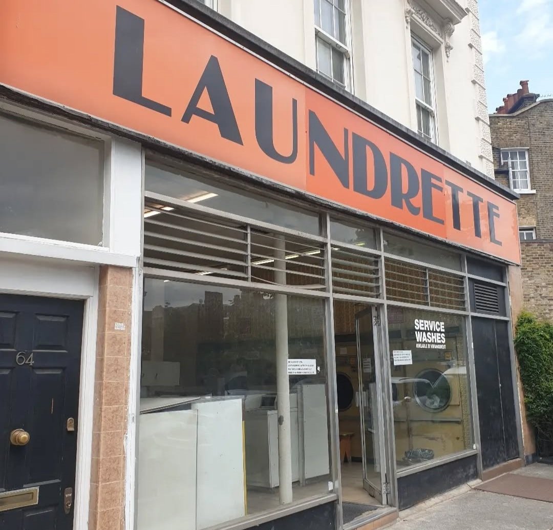 Launderettes1's tweet image. Launderette, 64 Lupus Street, Pimlico, London, SW1V 3EQ 🧺🧺
📷 @SigbjornW 
#launderette #laundromat #pimlico #london #londonlaunderettes #londonlife #londonstreets #retrolondon #vintagelondon #streetphotography #streetphoto #coinop #laundry #coinlaundry #washday #laundryday