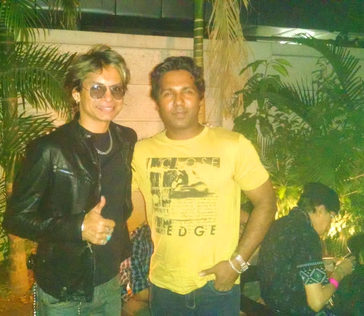 Adam Avil tweet media