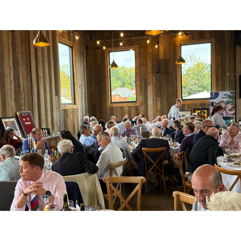 spoon_chilterns's tweet image. We would like to take this moment to thank everyone who attended The Sportsman’s Lunch, earlier this month. 

A special thanks to Alan Popham for leading on the organisation of this hugely successful event! We would also like to thank @ShawseyShaw for his entertaining stories🏉