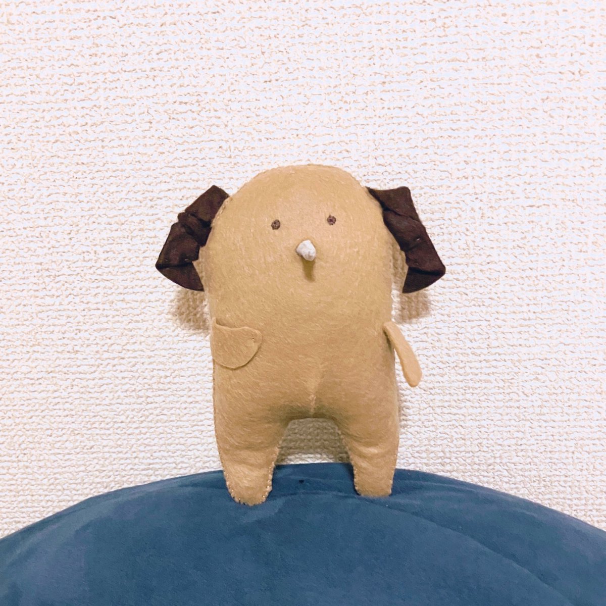 planet_u's tweet photo. 🪴嬉しい話

姉に創作動物モーノ @Moono_moono 
のぬいぐるみを作ってもらいました！

片手は物を持てるように縫われている。
可愛すぎる...！т · т 🤍💐
またnoteでも記事にまとめる🌒:  

可愛いモーノを今後ともよろしくお願いします✧

#ぬいぐるみ #モーノ https://t.co/Wo90pWfsTq