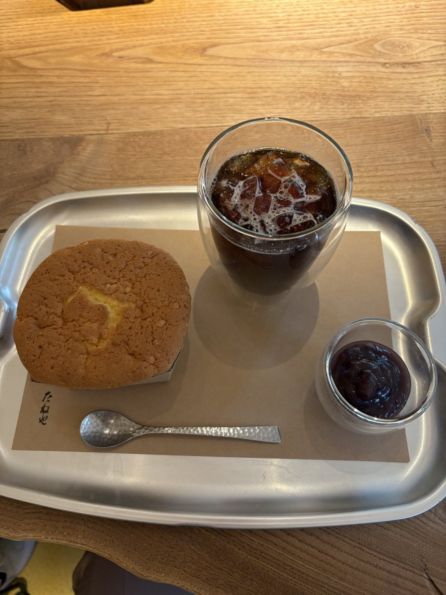 happy14hy's tweet photo. 久々にラコリーナ近江八幡行ってきた😆🍀
生カステラ何回食べても美味しい🤭🫶 https://t.co/w55MM4IRPN