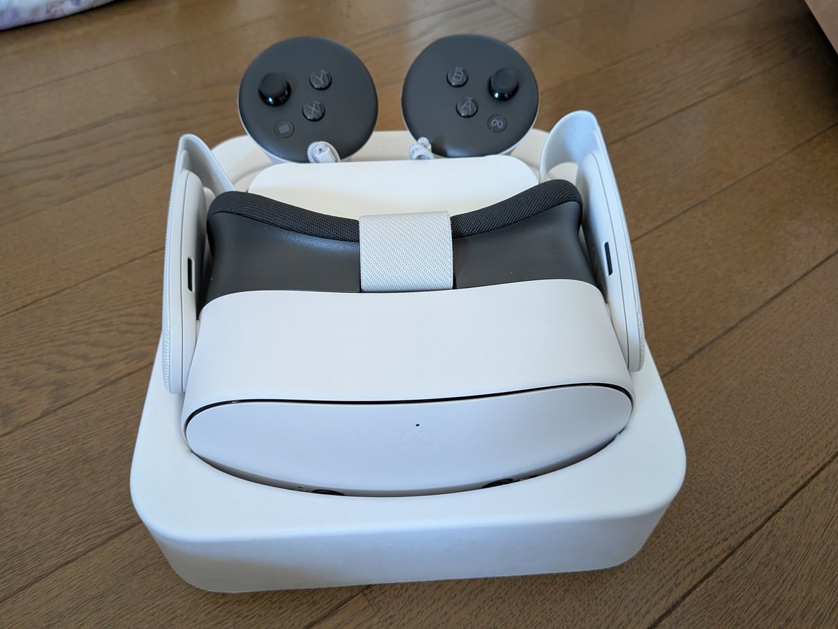 su3zo's tweet photo. new VR https://t.co/fxpFSAOg8z