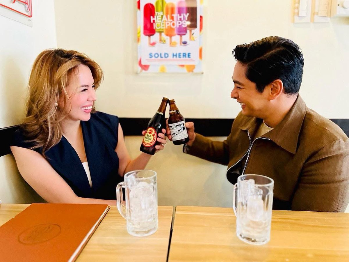 Cheers to a lifetime of love and happiness, love birds! 🍻👩‍❤️‍👨