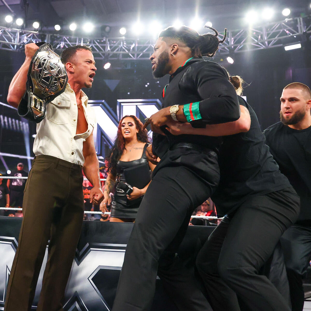 WhoopThemTrick's tweet image. Ricky—

It doesn’t matter how loud you want to get with me. I don’t care if you get in my face. I’m not paying attention to your no-sleeves shirt to show off those twigs.

You ain’t Trick Williams, you’ll never be Trick Williams. You won’t be me, you won’t even beat me.