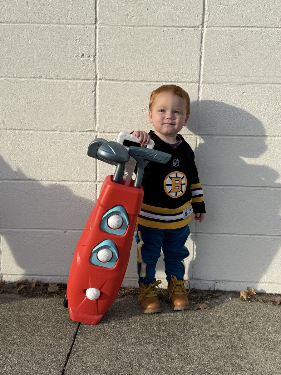 My sons name is Happ so I thought it was fitting that he dressed up as Happy Gilmore for Halloween! @ShooterMcGavin_ <a href="/AdamSandler/">Adam Sandler</a>