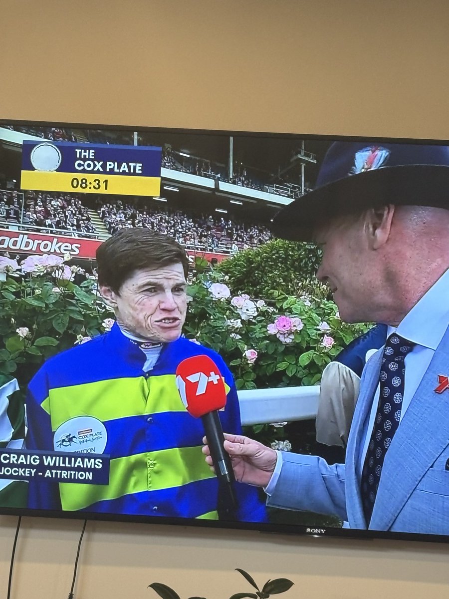Dangerous talking to willo 8 mins before race!!!