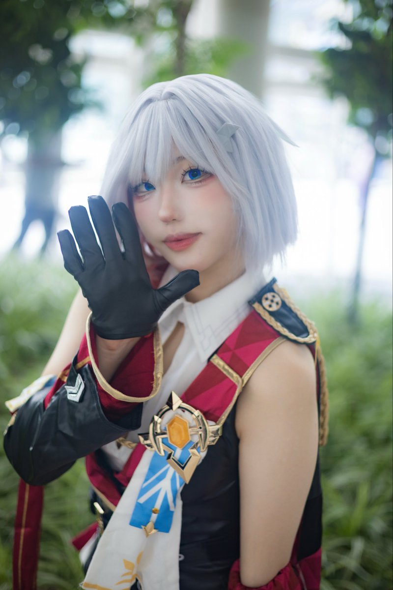 kuo0omo's tweet photo. 내가 투자 비�� 알려줄까~?🤍

#��파즈 #붕괴스타레일 #HonkaiStarRail #hsr #cosplay #コスプレ #topaz #トパーズ #cos #코스프레 #호요랜드 #korean https://t.co/fz5loyw9PG