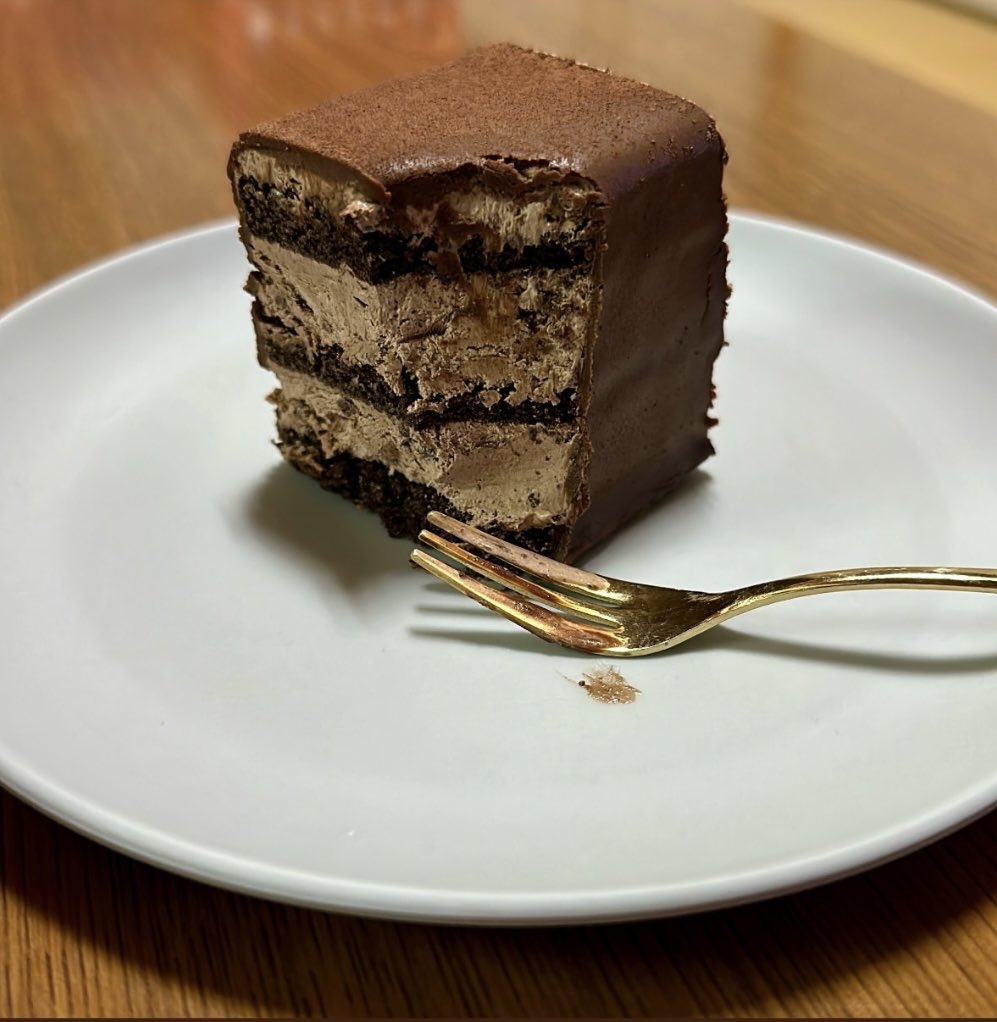 そりゃあニキビ出来るよね
3時のおやつ食べた？