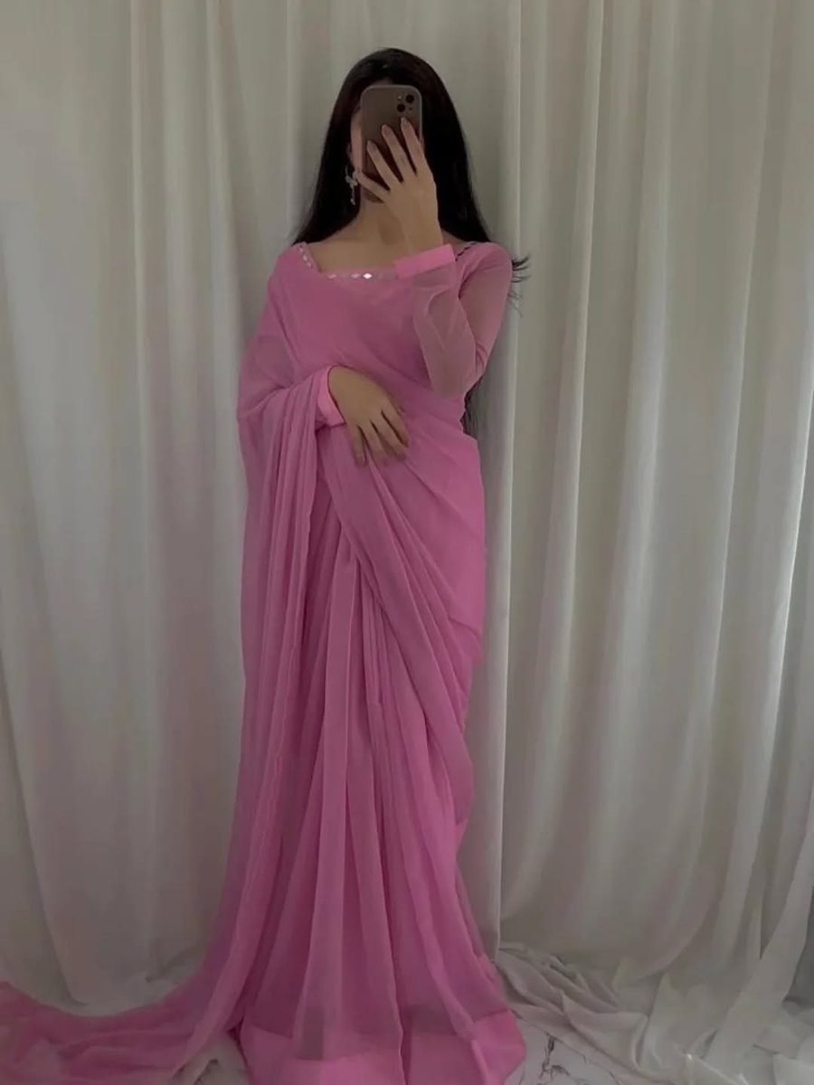 मुझे शाकाहारी लड़के पसंद है 
आपकों केसी लड़की पसंद है 🤔💕