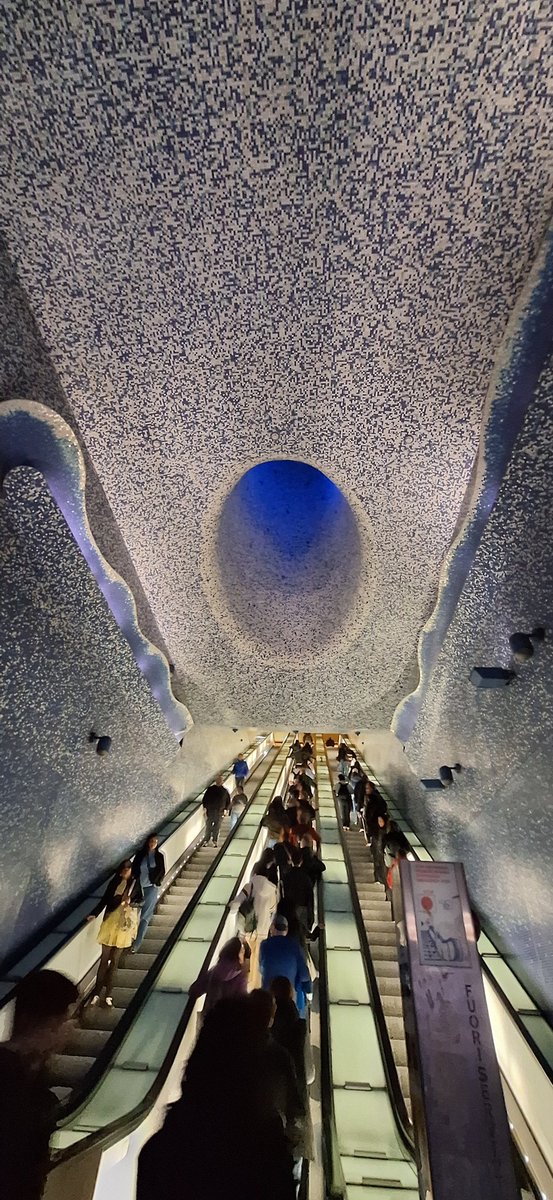 Buongiorno a tutti dalle nuove meraviglie di Napoli ❤️
📷 mia