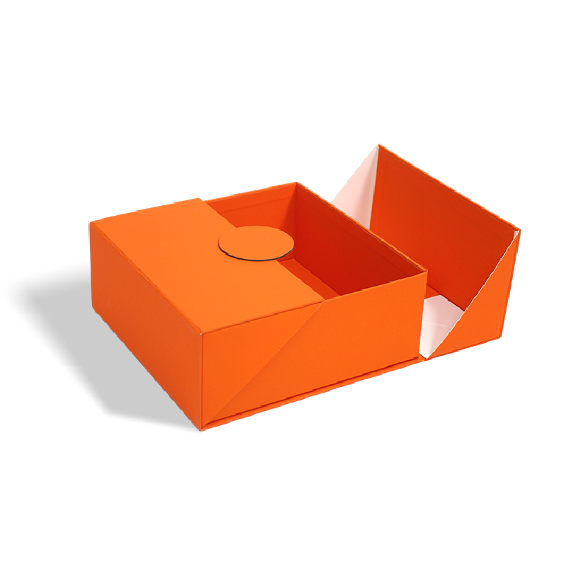 cfpackaging's tweet image. 🎁One-Piece Double Door Magnetic Gift Box : Sturdy &amp;amp; Space-Saving
🟠Double-door design opens wide for instant product display.
⚫️One-piece foldable saves shipping costs, assembles in seconds.
🌐Official Website:cfgiftbox.com
#foldingbox #foldablebox #packagingsolutions